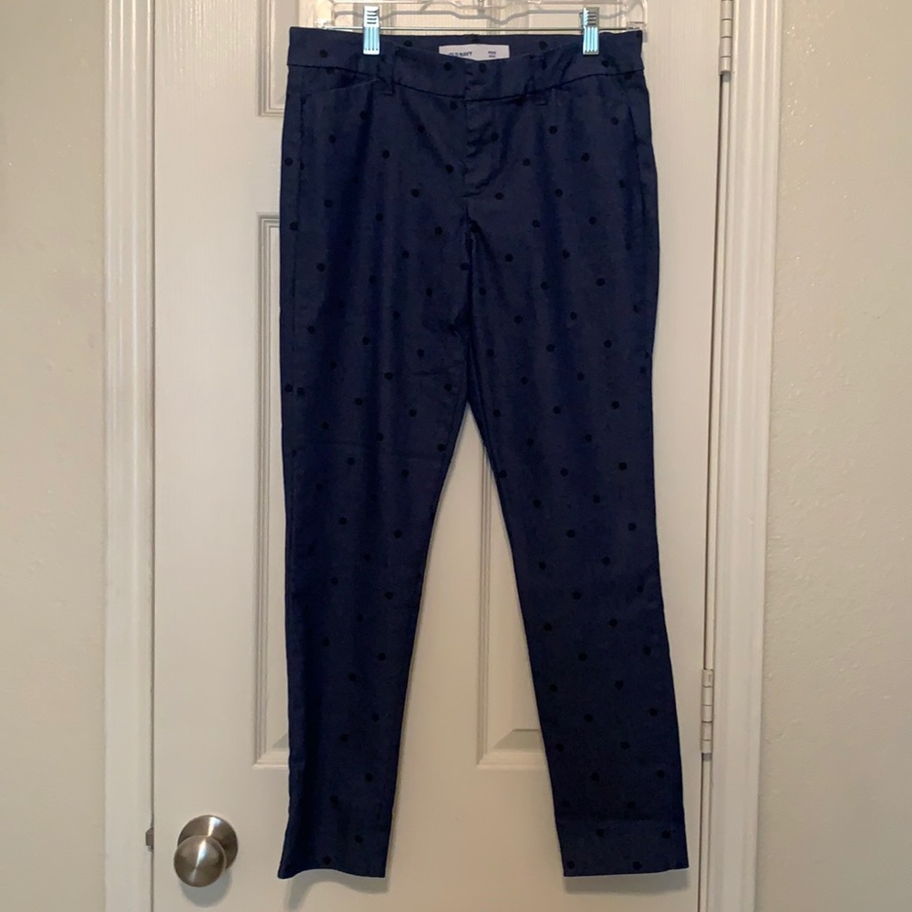 Old Navy Pixie Ankle Pants